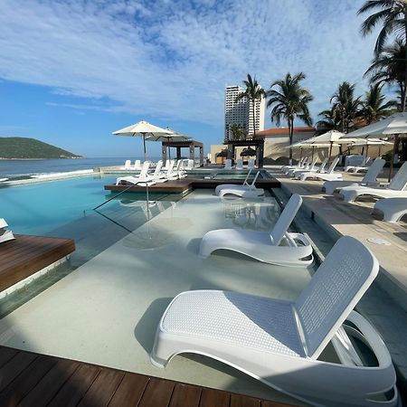 The Palms Resort Of 마사틀란 외부 사진