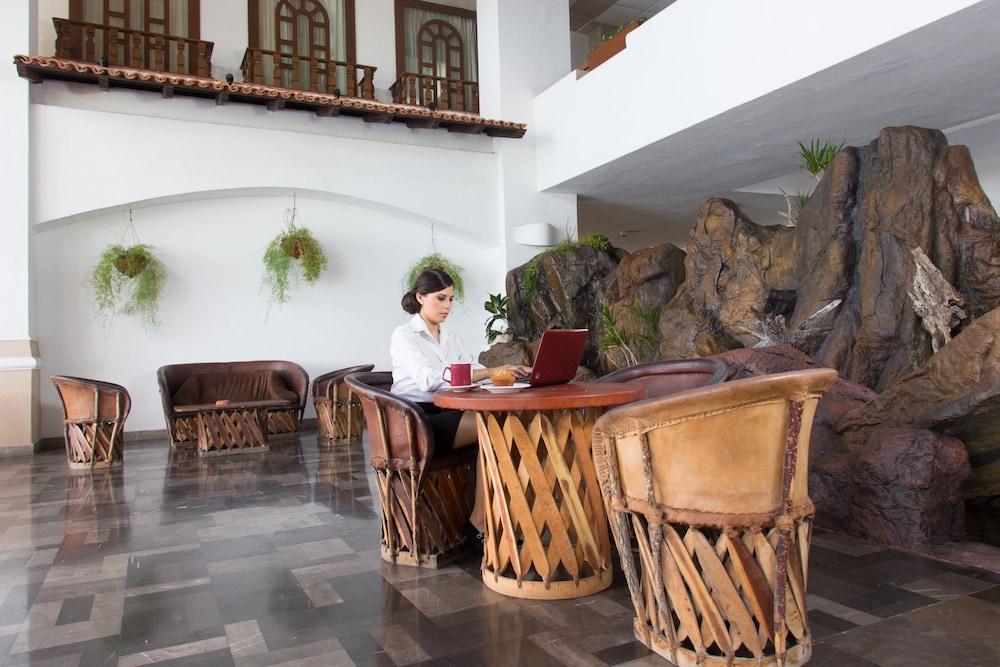 The Palms Resort Of 마사틀란 외부 사진
